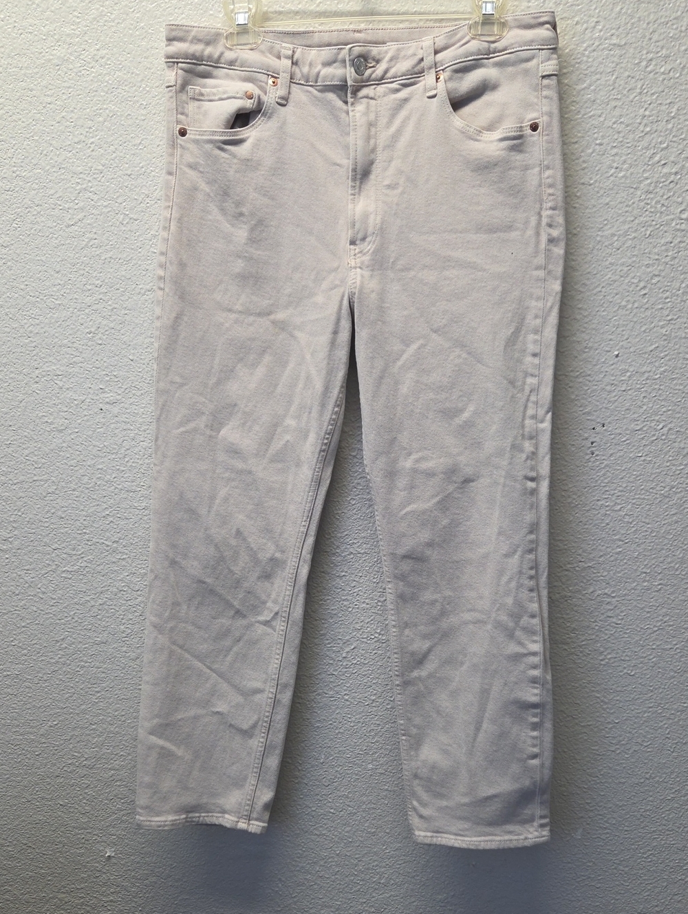 Women's Straight-Leg Jeans in Light Gray